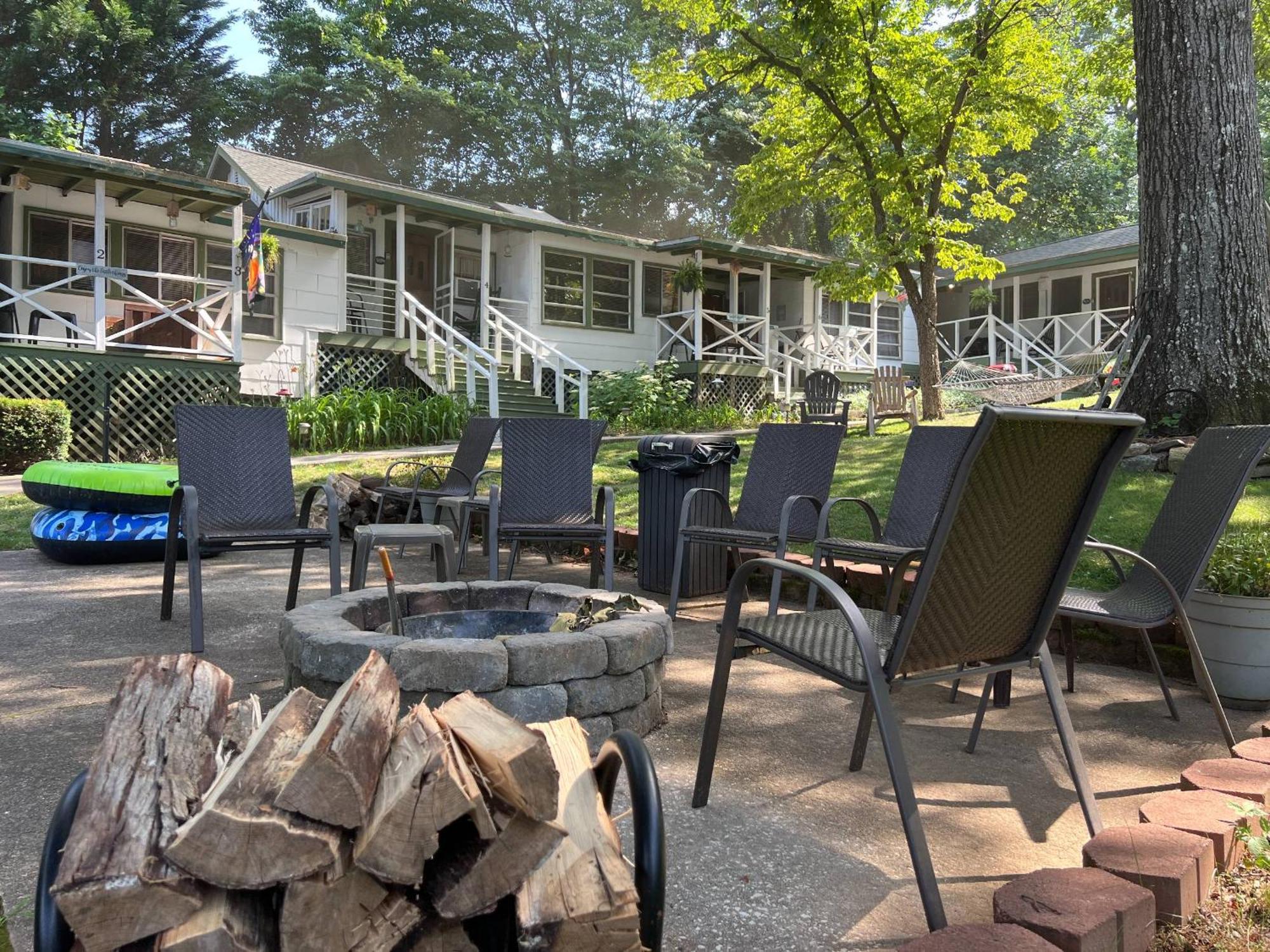 Mountain Lake Cottages Hendersonville Extérieur photo