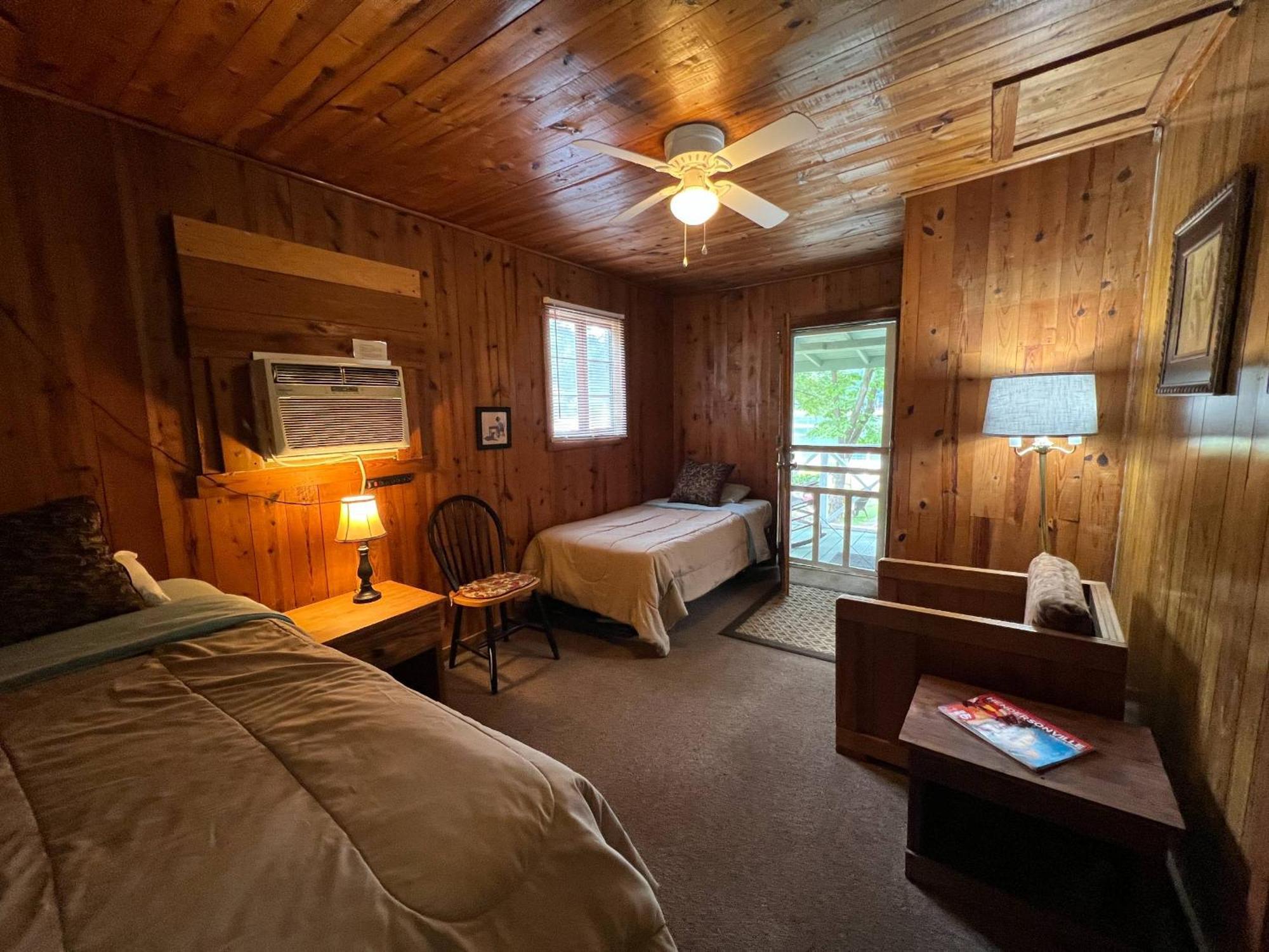 Mountain Lake Cottages Hendersonville Extérieur photo