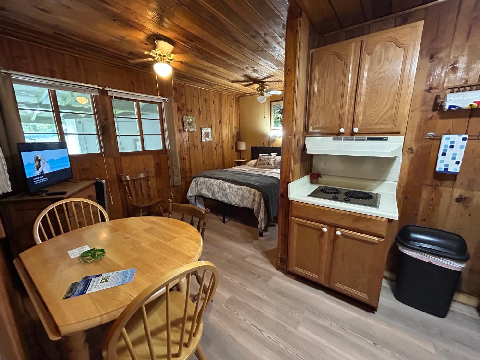Mountain Lake Cottages Hendersonville Extérieur photo
